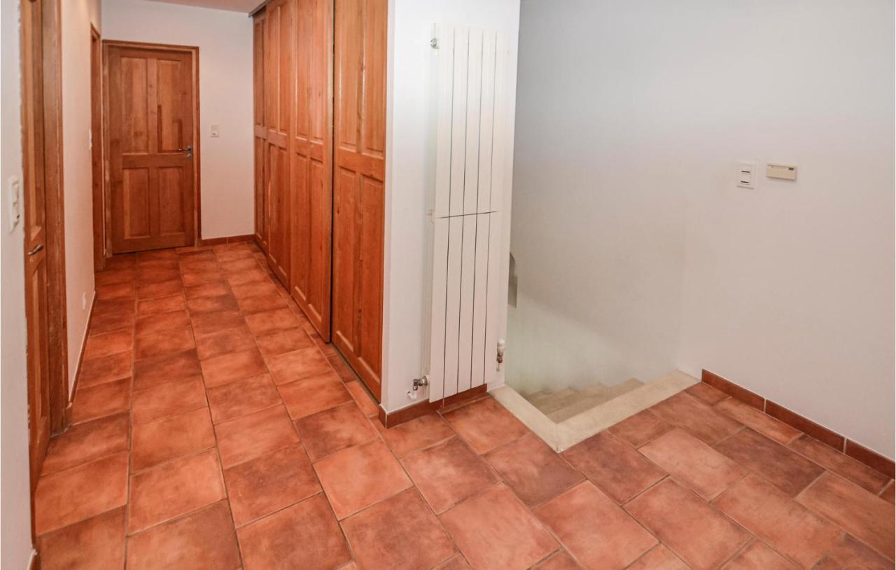 3 Bedroom Awesome Home In Chateuneuf De Gadagne Châteauneuf-de-Gadagne Exterior foto